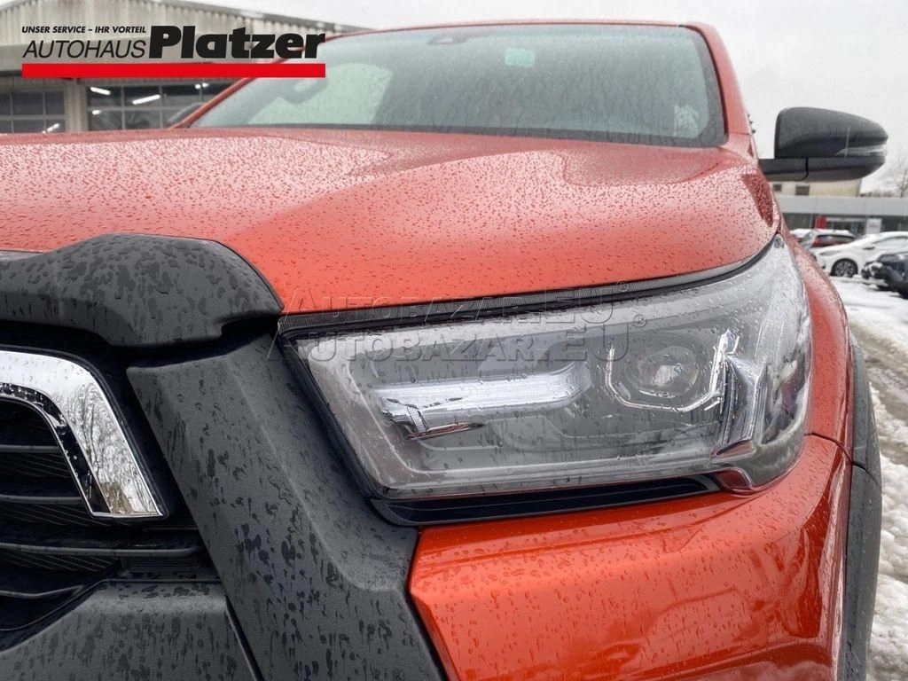Toyota Hilux DC 2.8 I D-4D Invincible 4x4 A/T