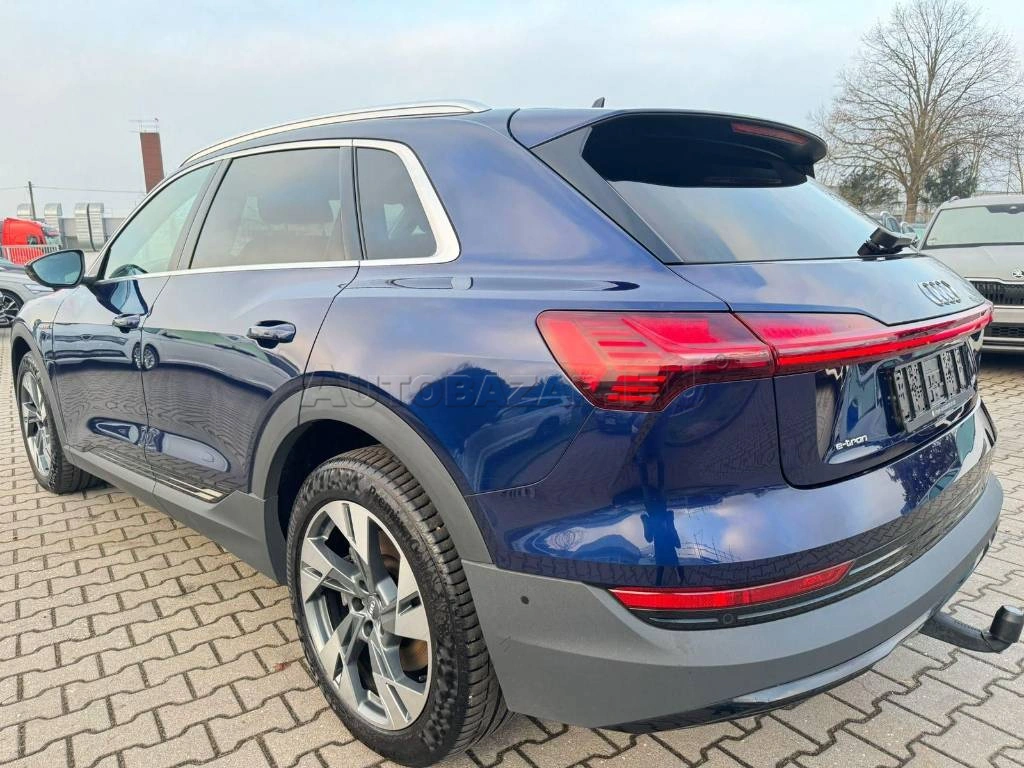 Audi E-tron 50 quattro Basis