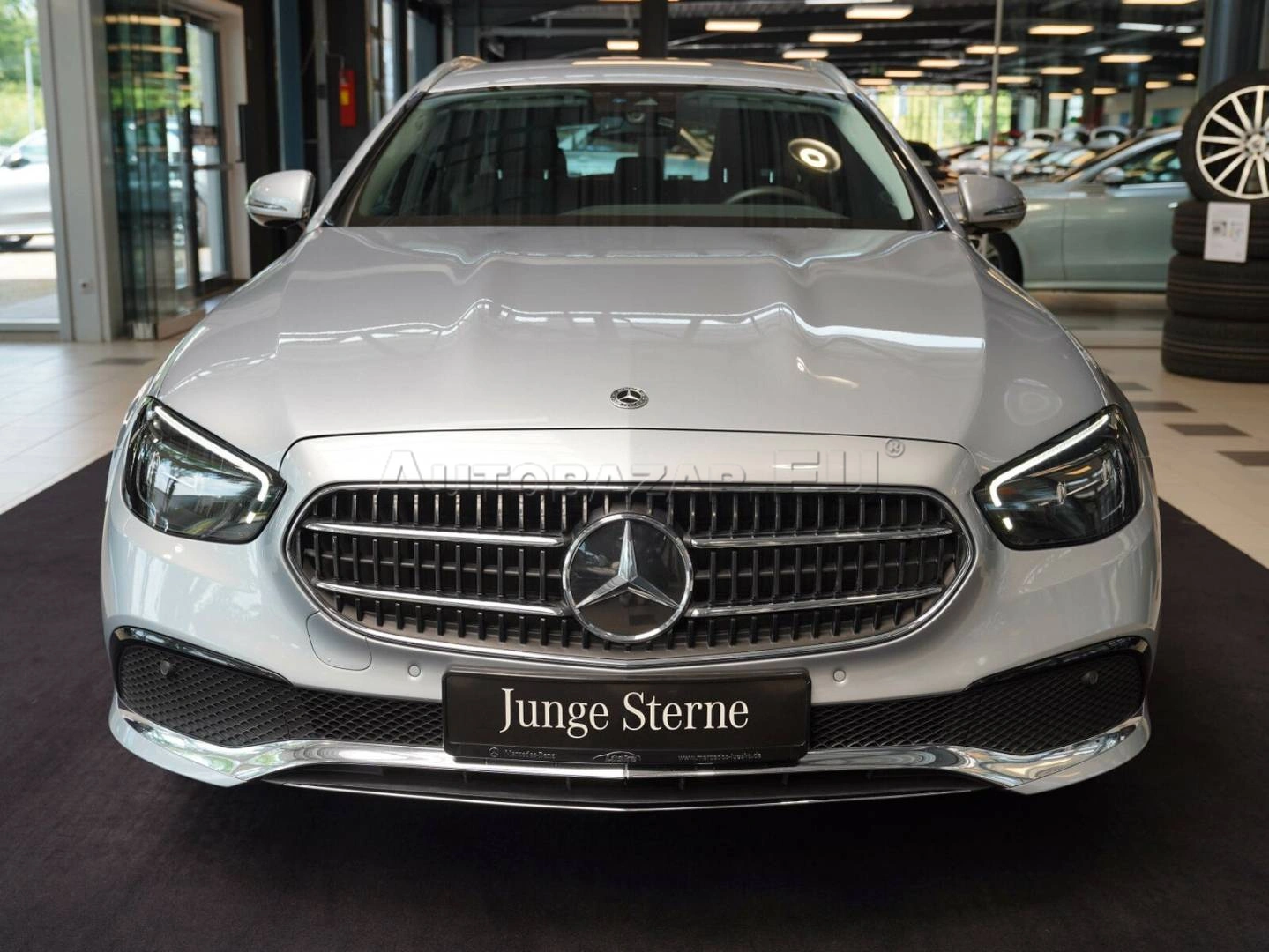 Mercedes-Benz E trieda Kombi 300 d mHEV 4MATIC A/T