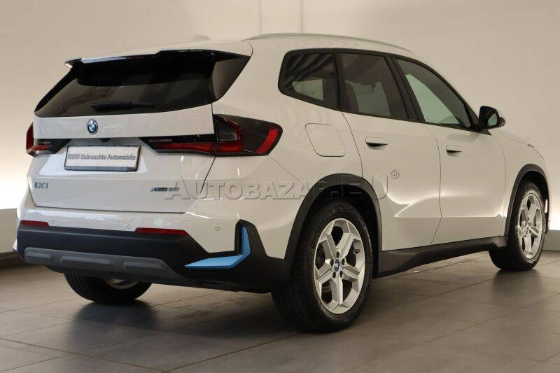 BMW iX1 xDrive