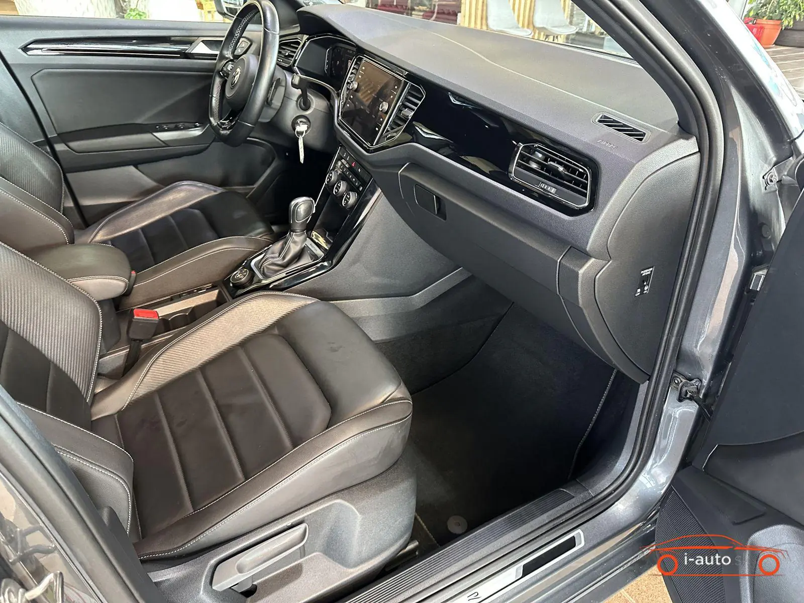 Volkswagen T-Roc 2022 na predaj – fotografia 17