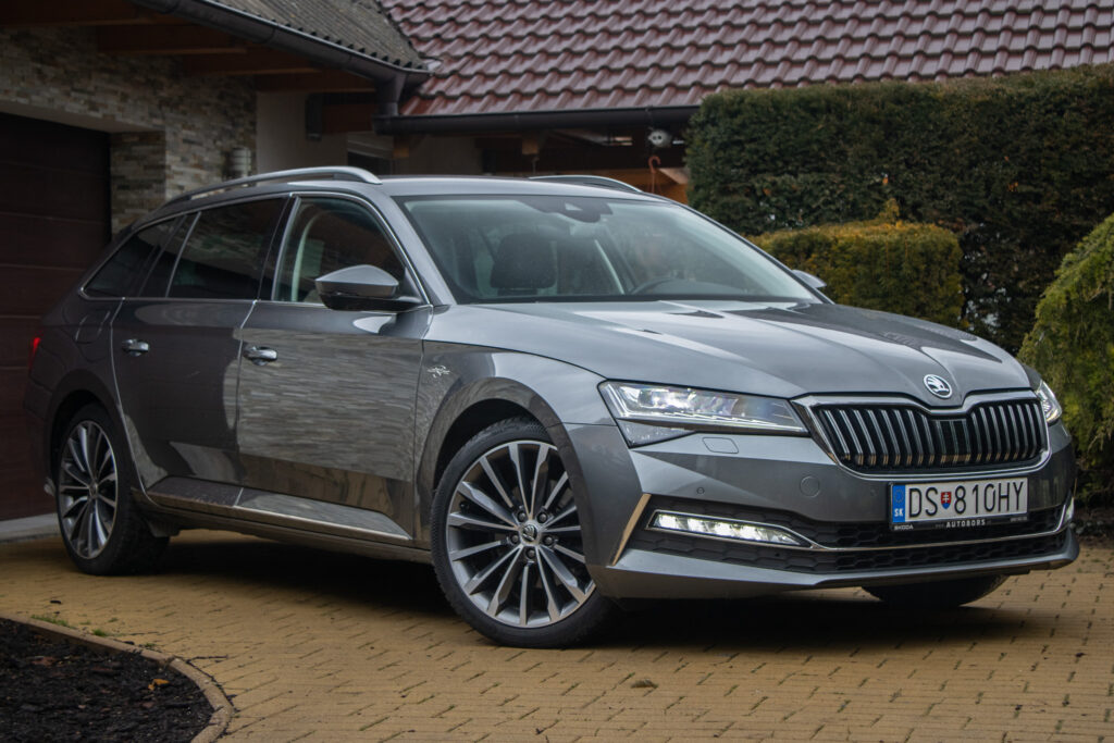 Škoda Superb Combi