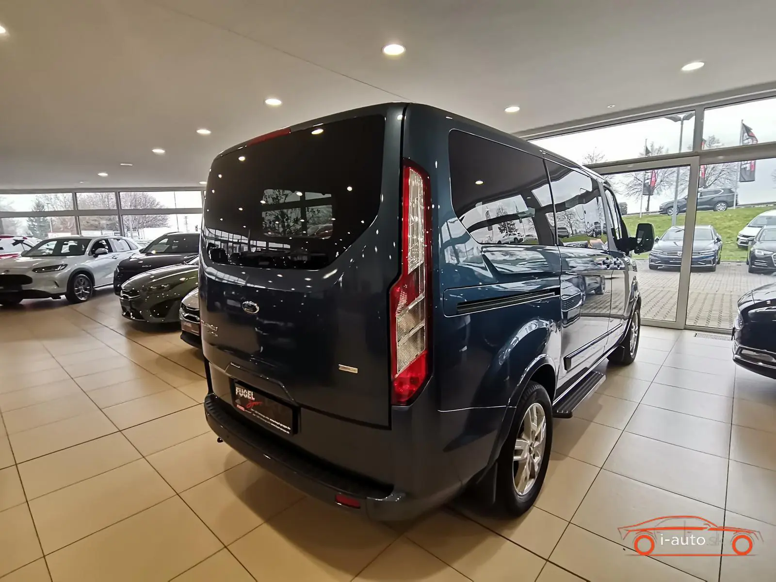 Ford Tourneo Custom 2018 na predaj – fotografia 4