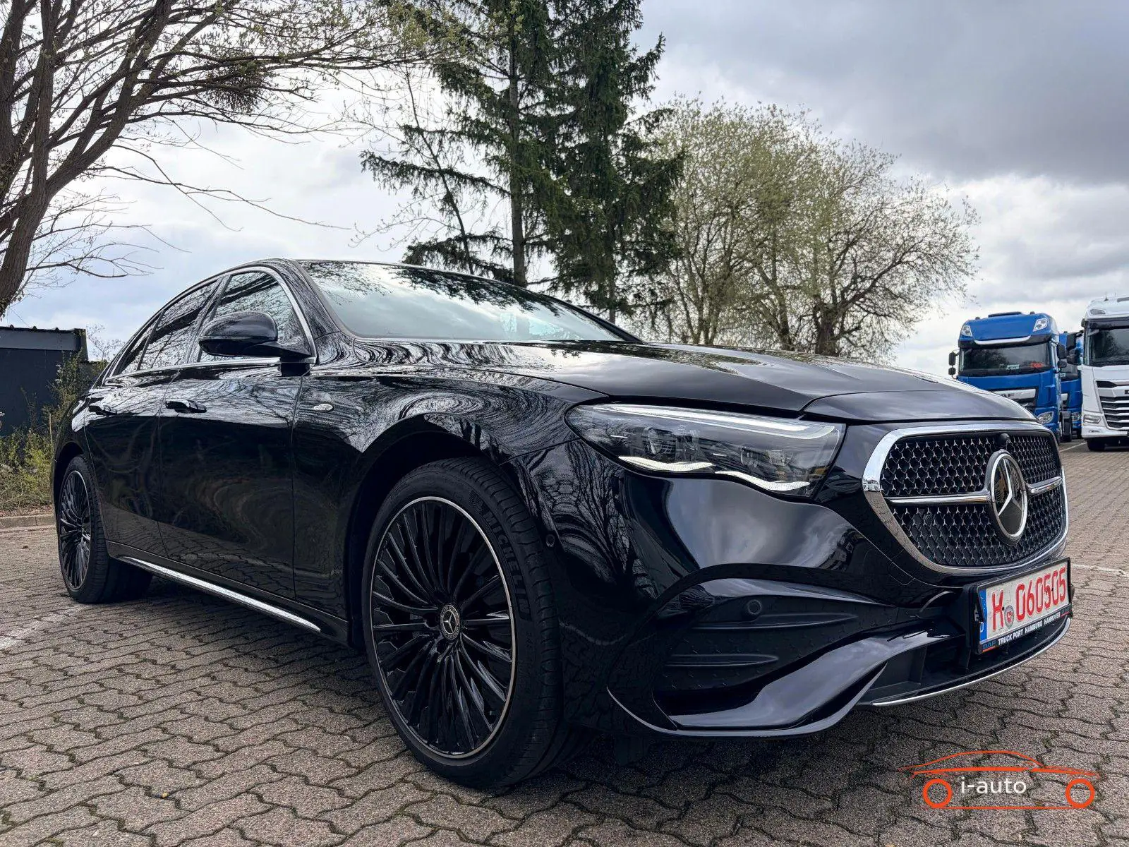 Mercedes-Benz E