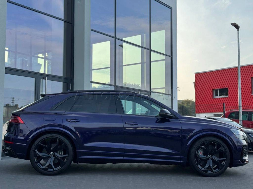 Audi RSQ8  TFSI mHEV quattro tiptronic