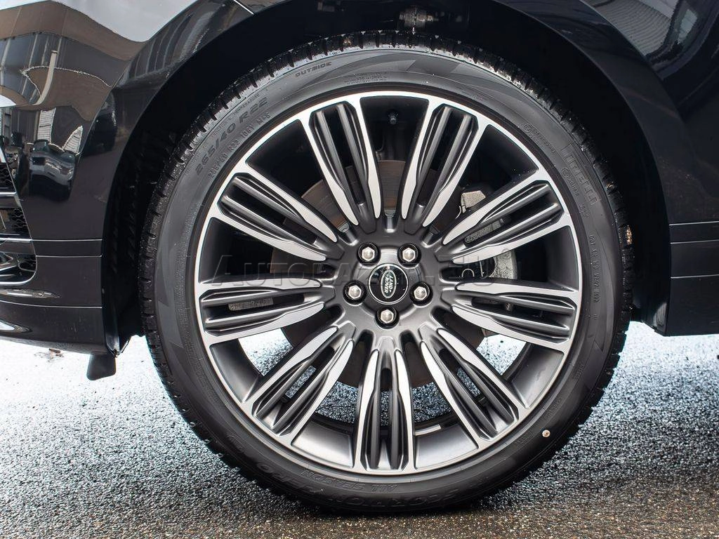 Land Rover Range Rover Velar 3.0D I6 D300 MHEV Dynamic SE AWD A/T
