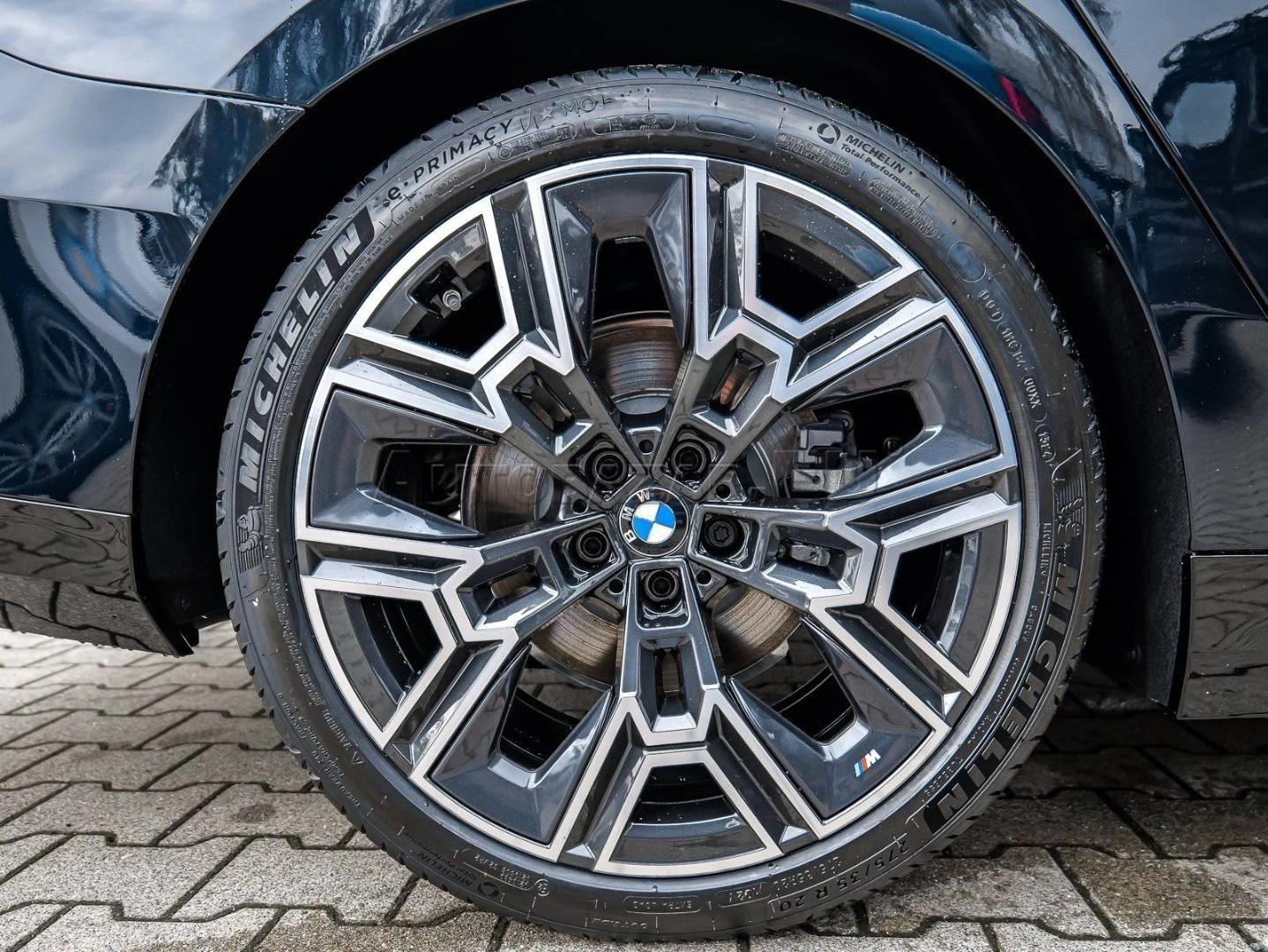 BMW Rad 5 Touring 520 d M Sport