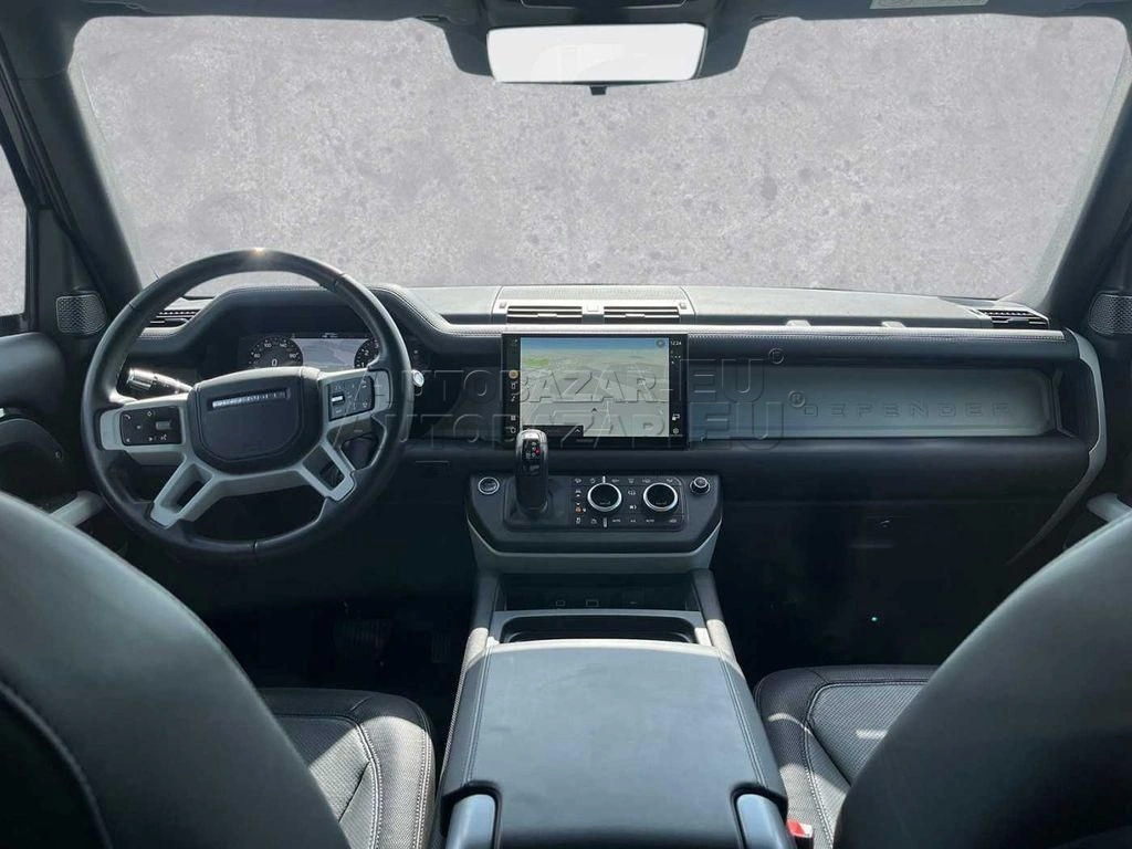 Land Rover Defender 110 3.0 I6 P400 MHEV X-Dynamic HSE A/T AWD