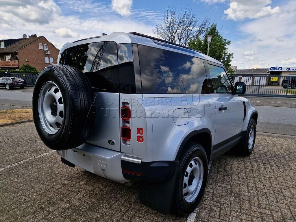 Land Rover Defender 2023 na predaj – fotografia 7