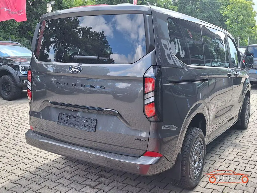 Ford Tourneo Custom 2025 na predaj – fotografia 7