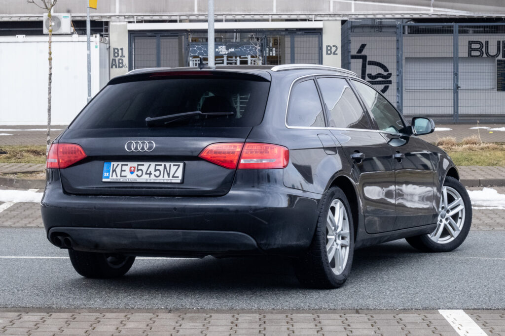 Audi A4 Avant