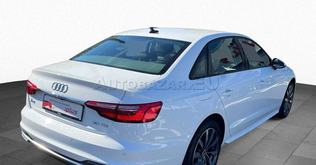 Audi A4 30 2.0 TDI  S tronic