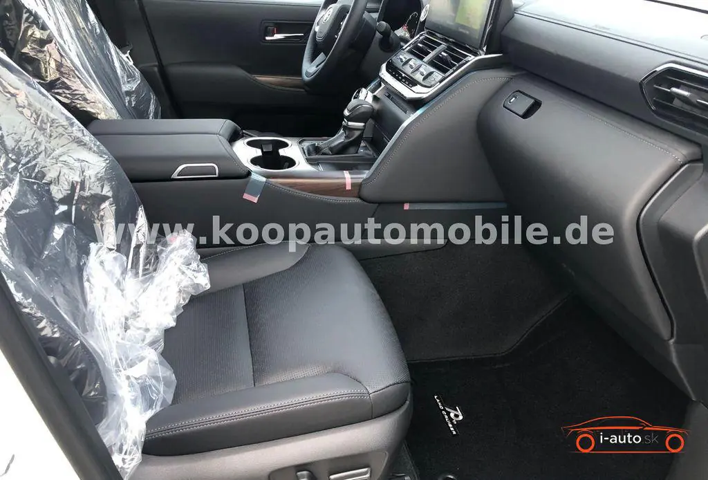 Toyota Land Cruiser 2025 na predaj – fotografia 5