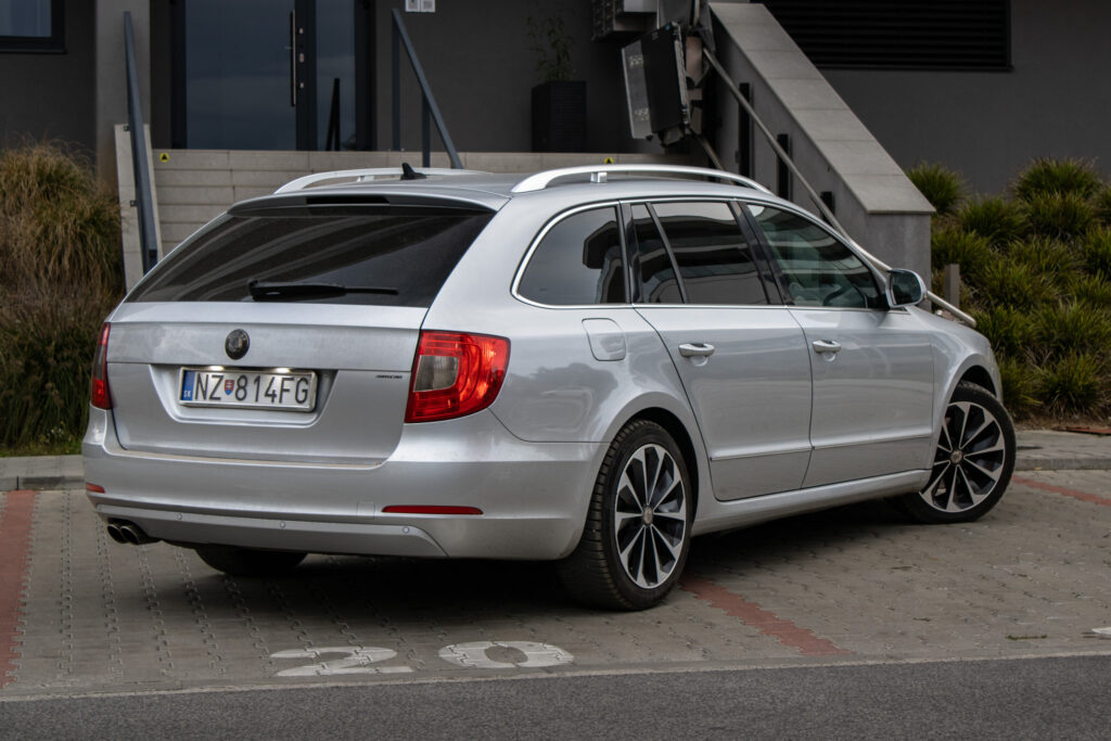 Škoda Superb Combi