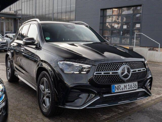 Mercedes-Benz GLE SUV Mercedes Benz  300 d 4MATIC AMG