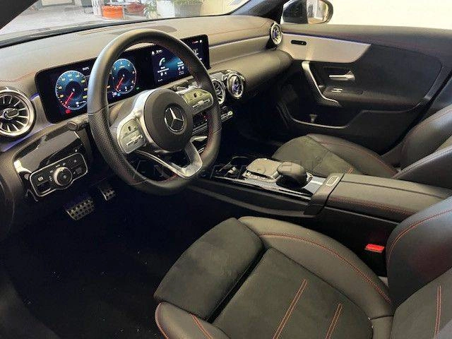 Mercedes-Benz CLA Shooting Brake SB 220 d A/T