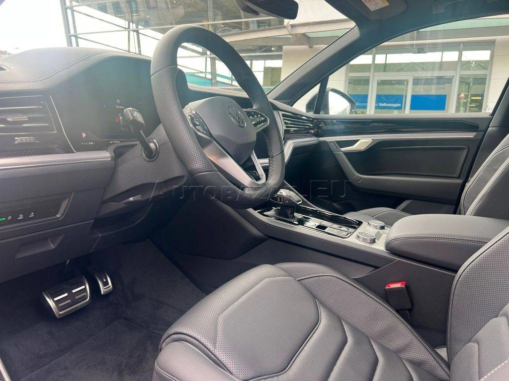 Volkswagen Touareg 3.0 V6 TSI R-Line 4Motion Tiptronic