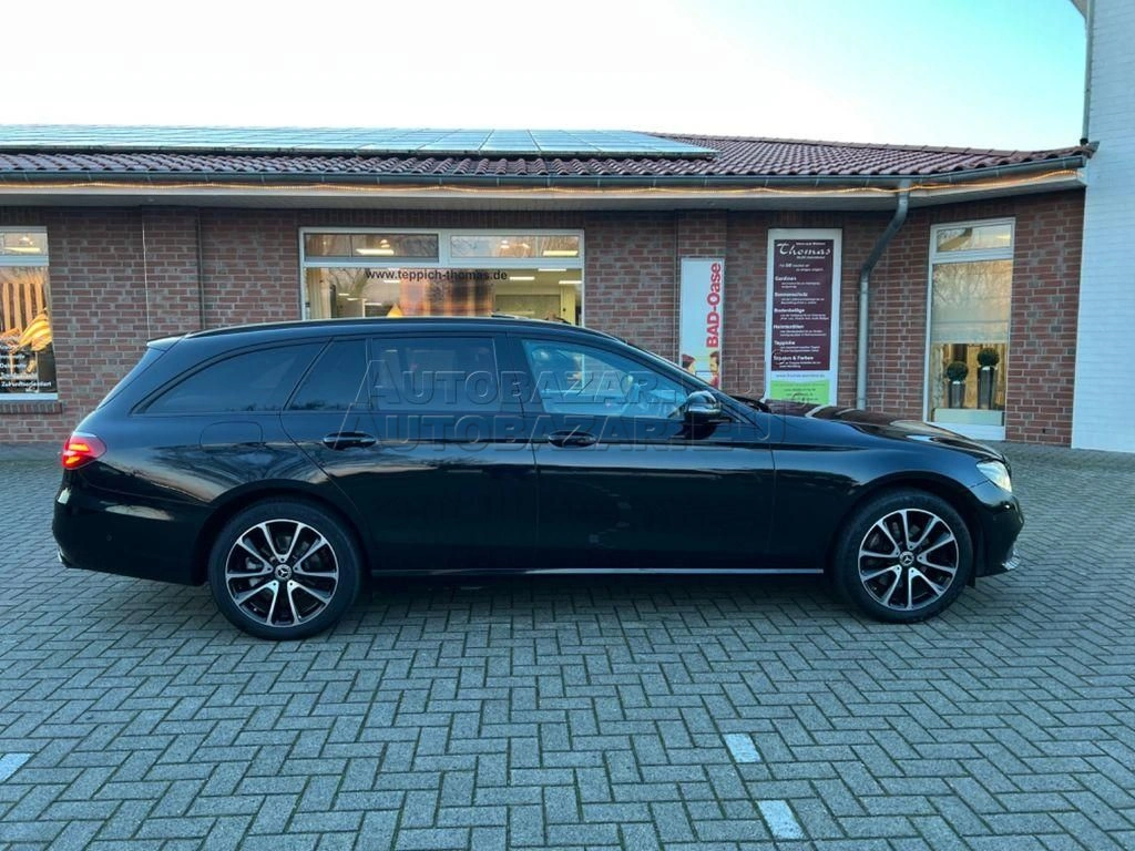 Mercedes E trieda T 220 d A/T