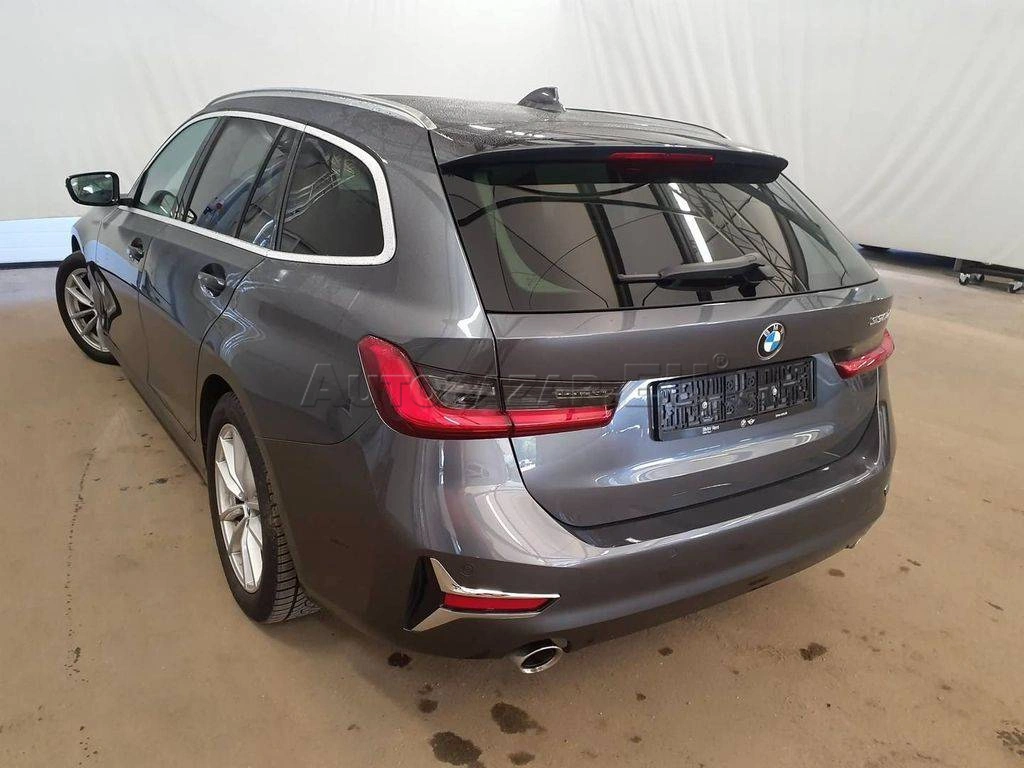 BMW Rad 3 Touring 330d  mHEV A/T
