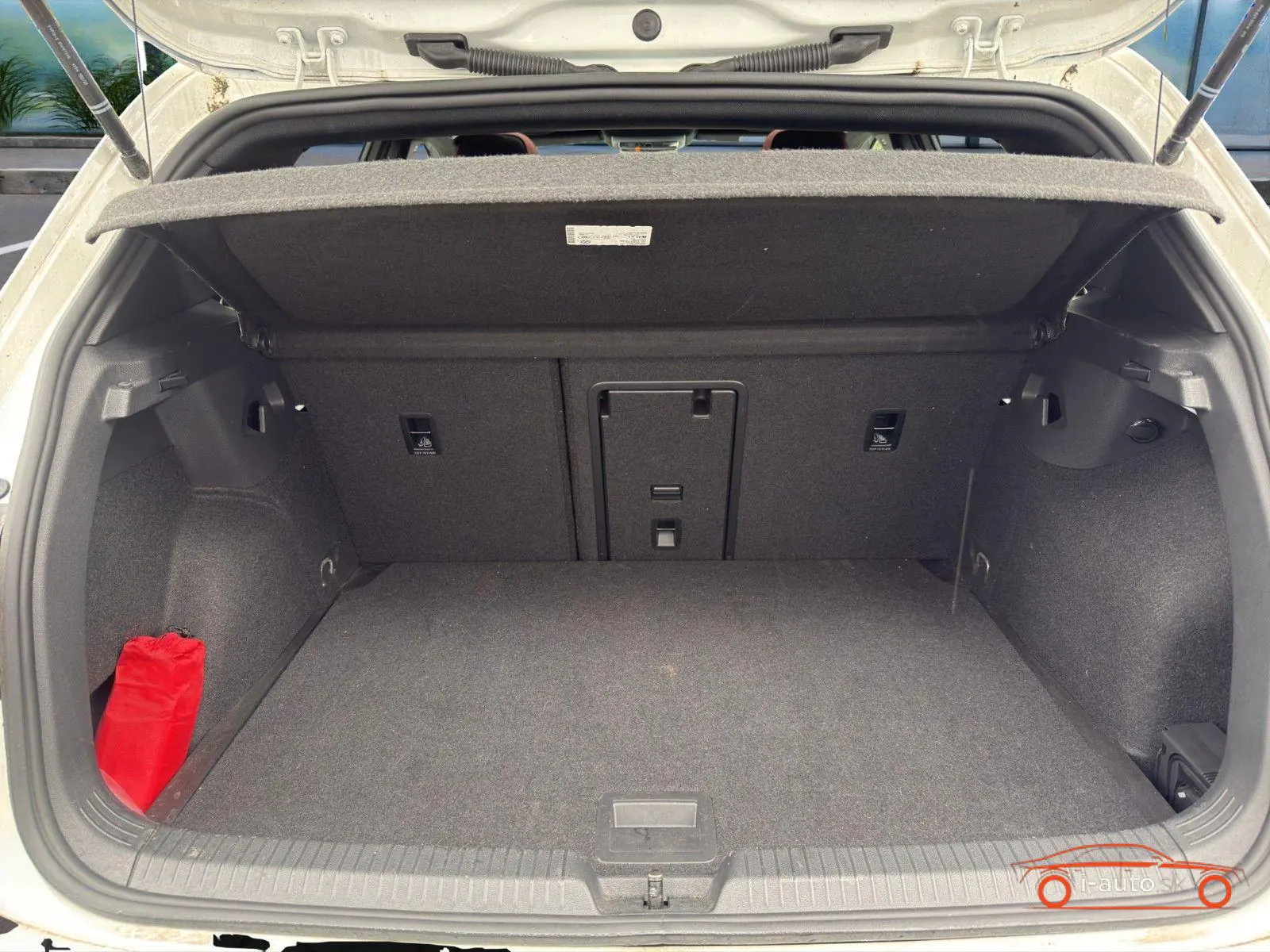 Volkswagen Golf 2023 na predaj – fotografia 15