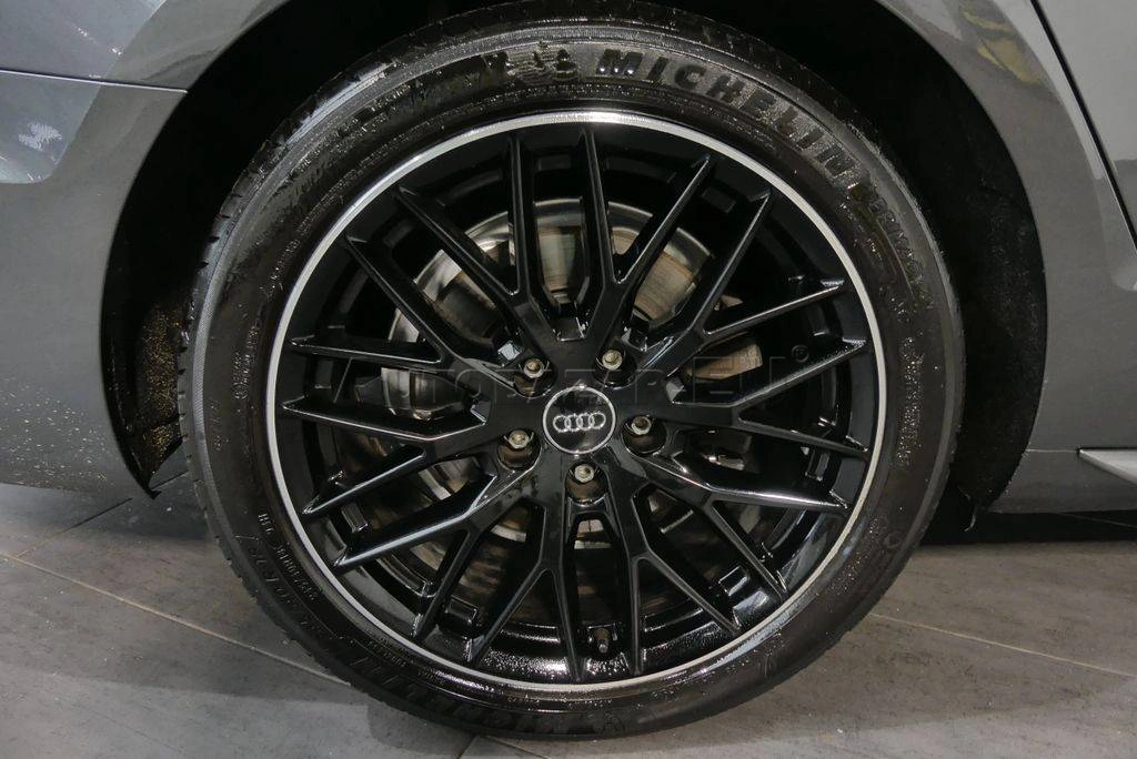 Audi A4 Avant 40 2.0 TDI S line quattro S tronic