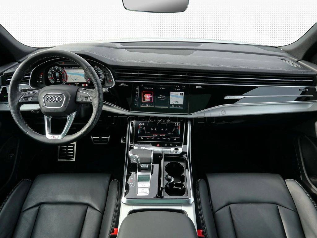 Audi Q8 55 TFSI mHEV quattro tiptronic