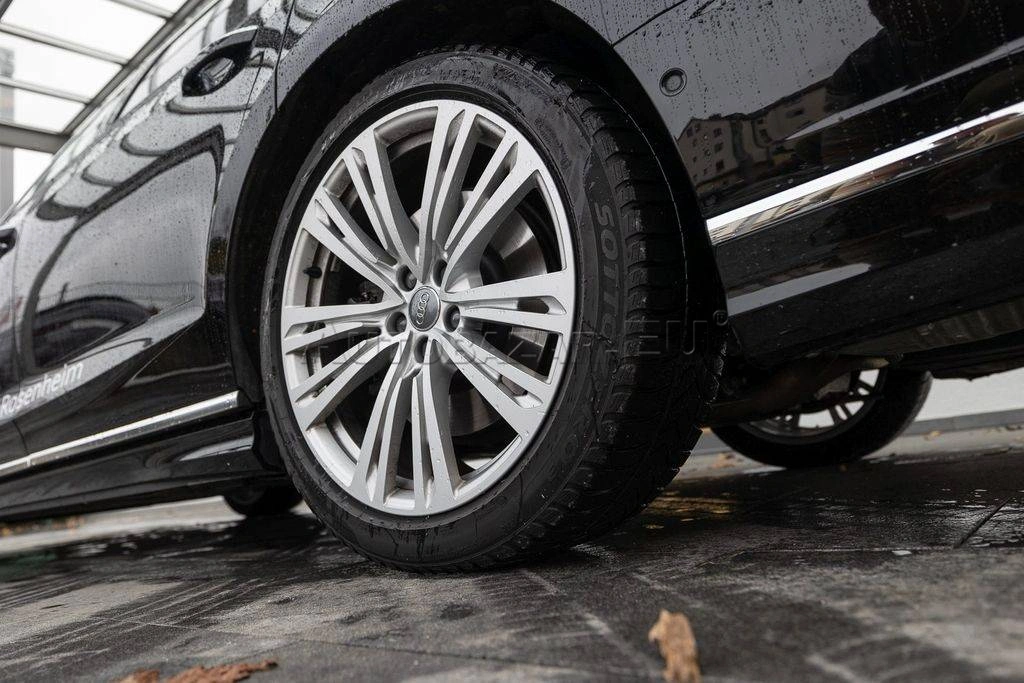 Audi A8 60 TFSI e PHEV quattro tiptronic