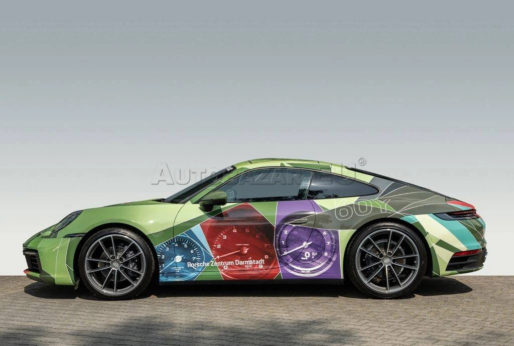Porsche Carrera 992 911  4