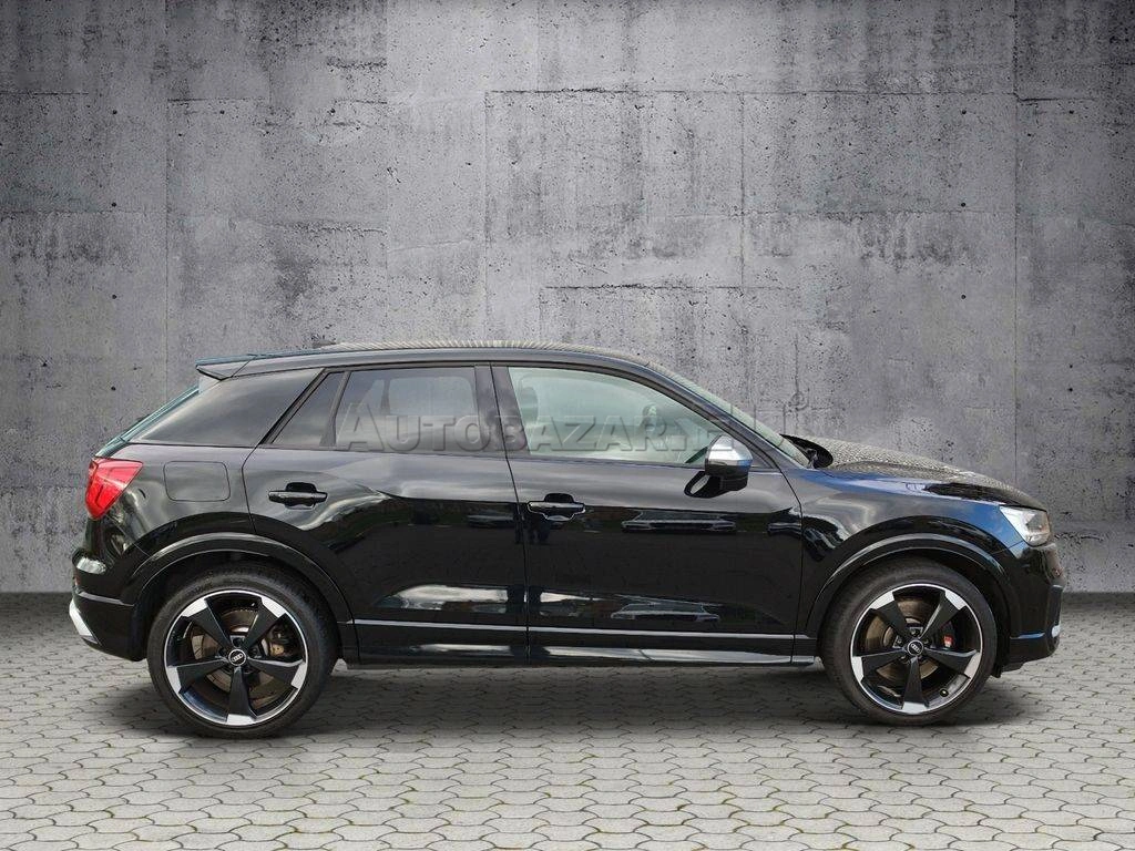 Audi Q2 SQ2 2.0 TFSI SQ2 quattro S tronic