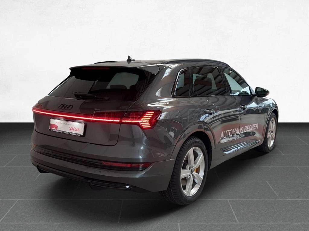 Audi E-tron 55 quattro S-line
