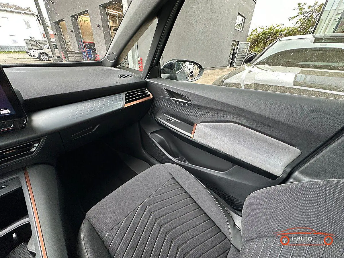 Cupra Born 2023 na predaj – fotografia 24
