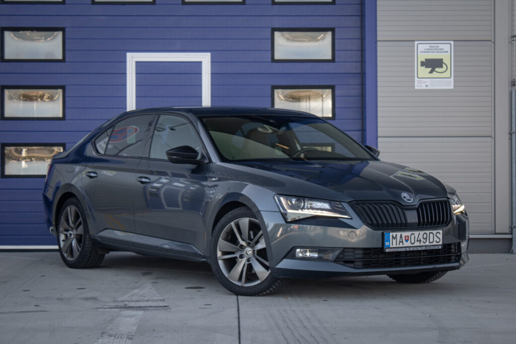 Škoda Superb