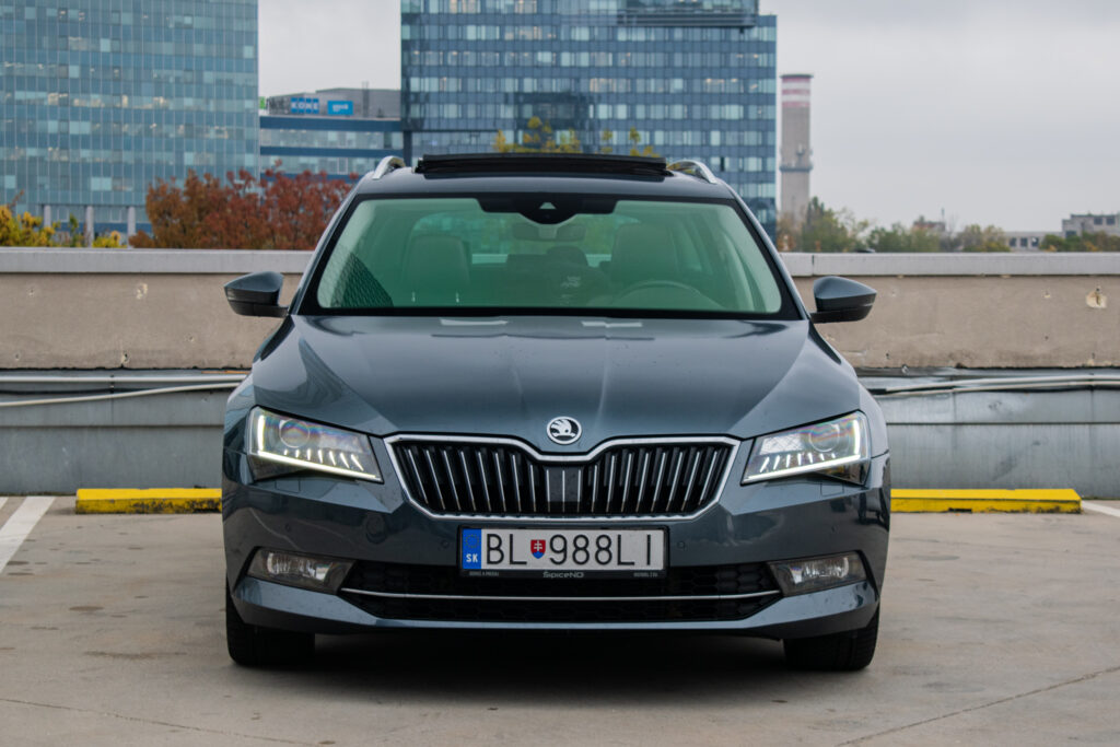 Škoda Superb Combi