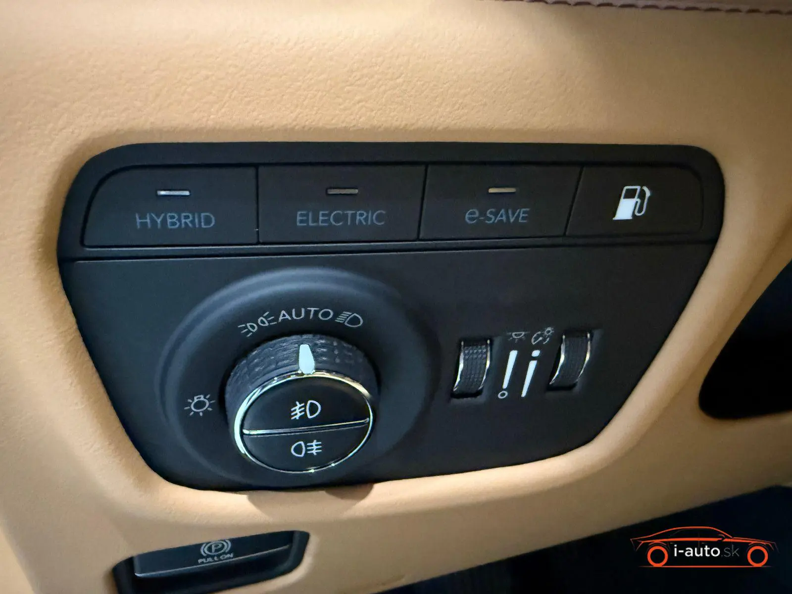 Jeep Grand Cherokee 2023 na predaj – fotografia 11