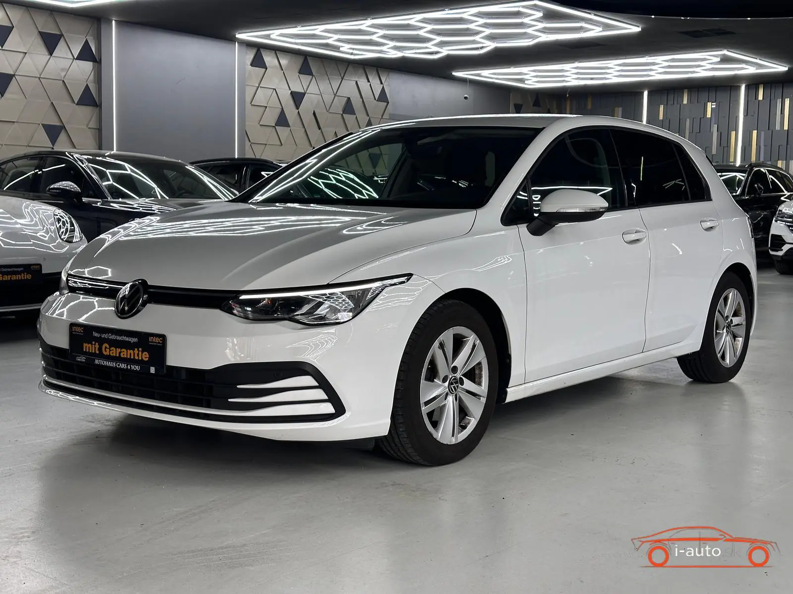 Volkswagen Golf 2021 na predaj