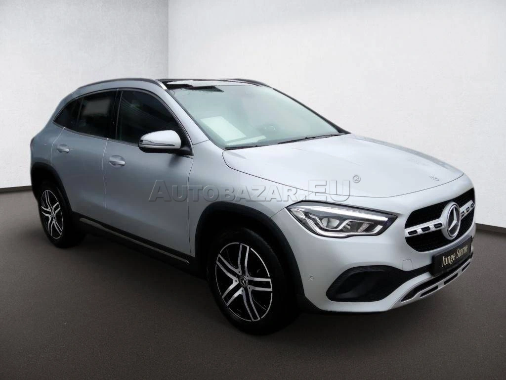 Mercedes-Benz GLA 200 d A/T