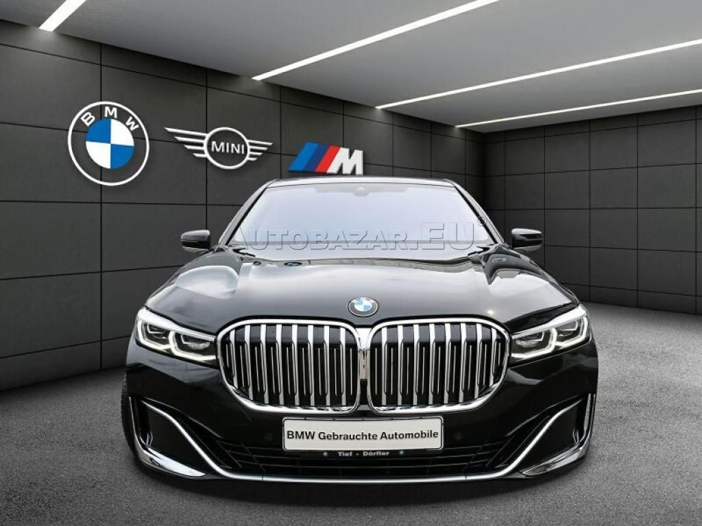 BMW rad 7 750i xDrive A/T