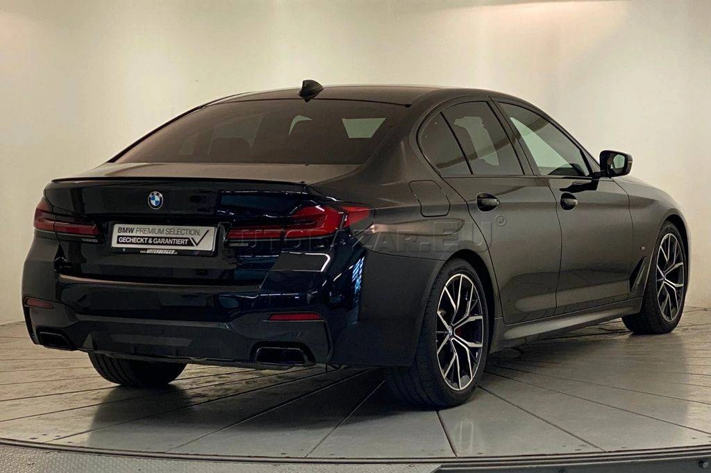 BMW M550i xDrive A/T