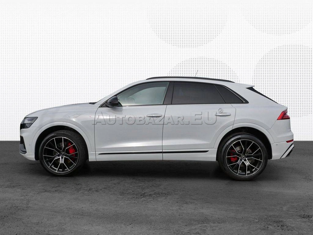 Audi Q8 55 TFSI mHEV quattro tiptronic