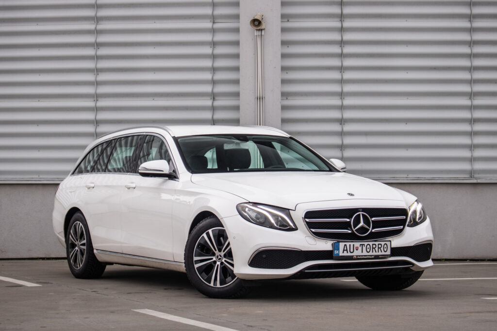 Mercedes-Benz E trieda T