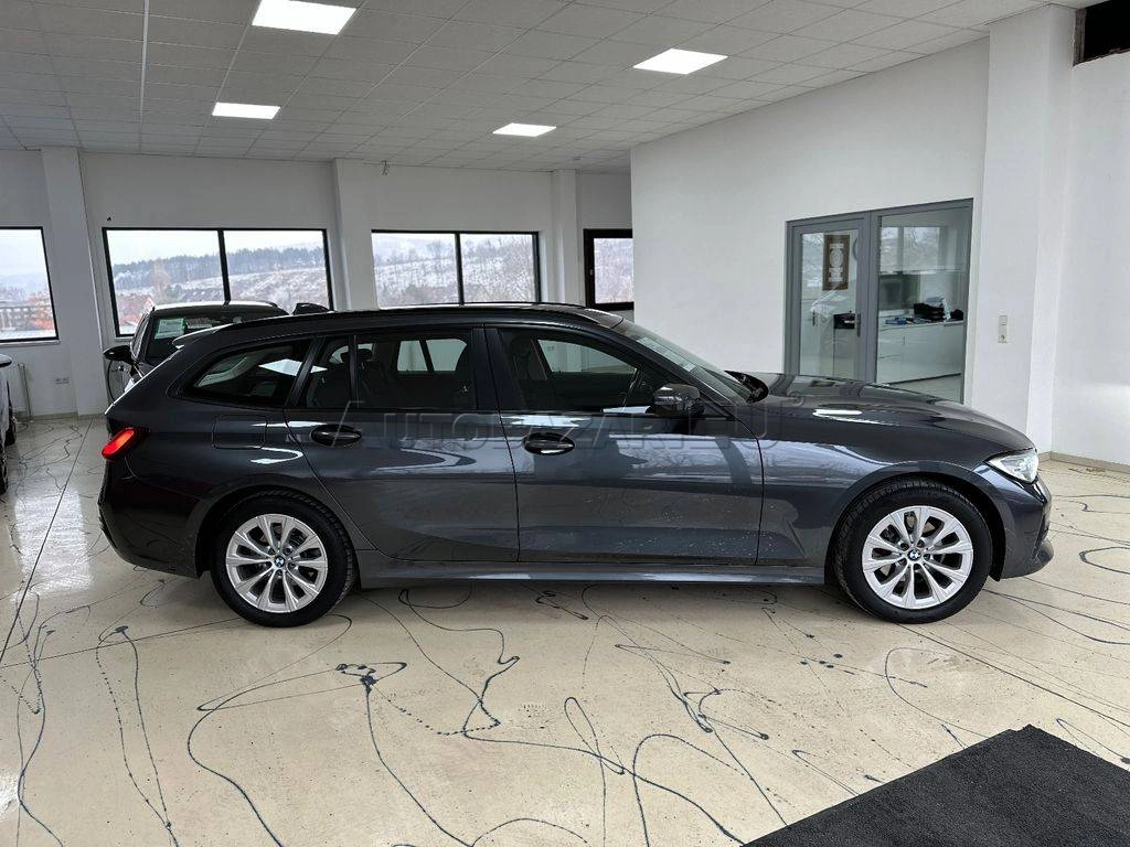 BMW Rad 3 Touring 320d mHEV  xDrive A/T