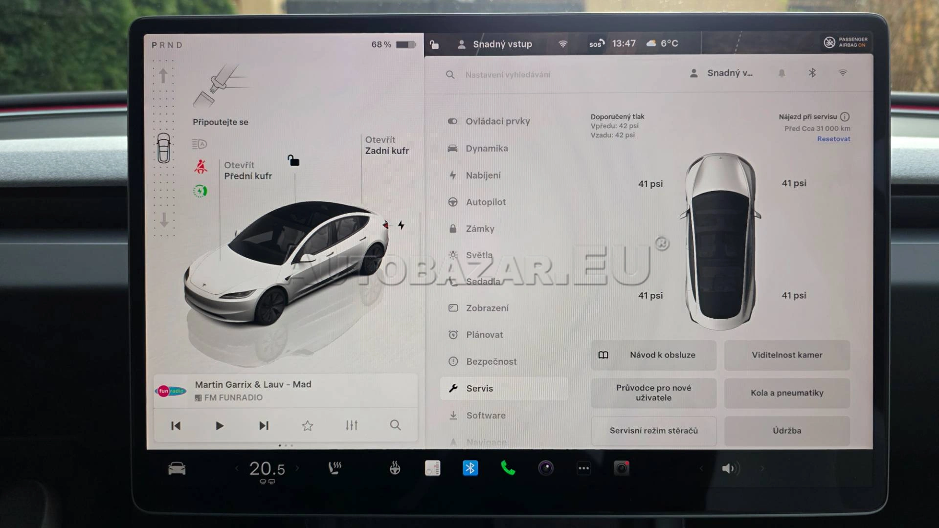 Tesla Model 3 2023 na predaj – fotografia 24