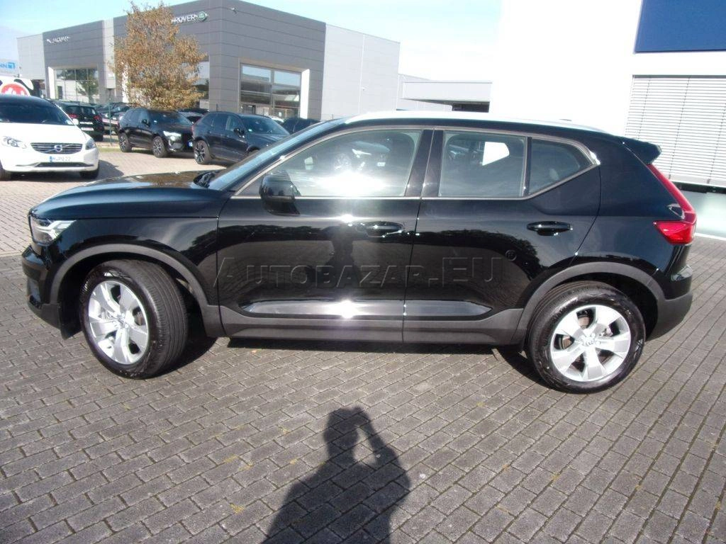 Volvo XC40 T3 163k Momentum Pro A/T