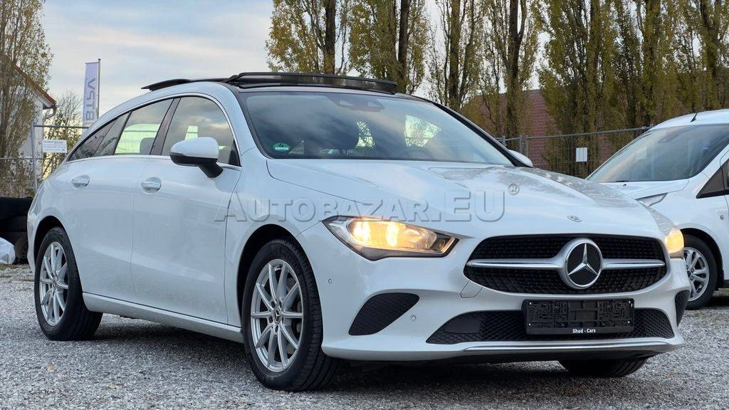 Mercedes-Benz CLA Shooting Brake SB 220 d A/T