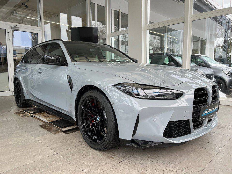 BMW M3 Touring Competition M xDrive A/T