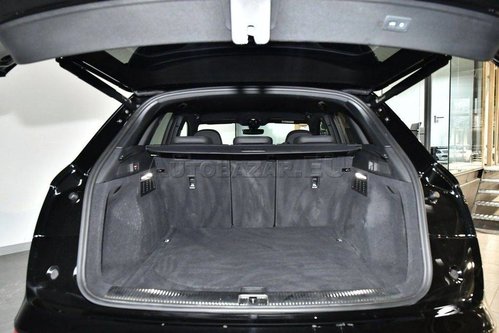 Audi Q5 40 2.0 TDI mHEV S line quattro S tronic