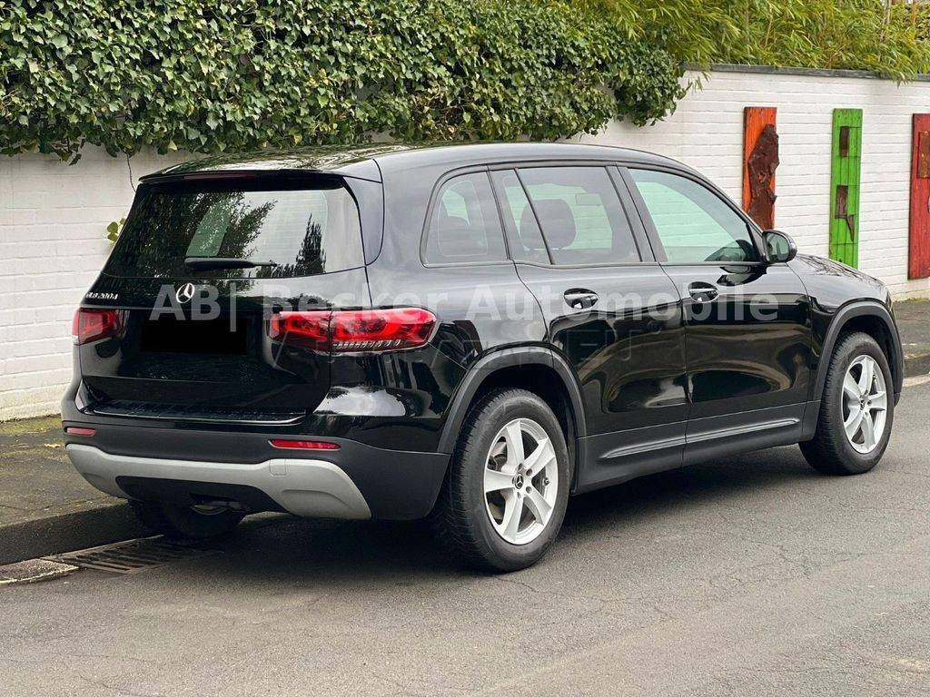 Mercedes-Benz GLB 200d A/T