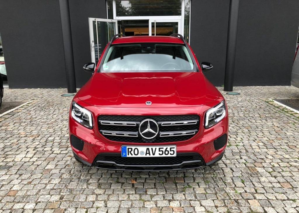 Mercedes-Benz GLB 200 A/T