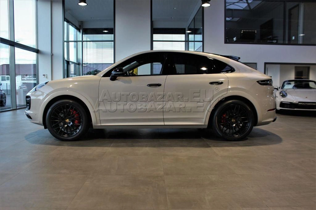 Porsche Cayenne Coupe GTS 4x4 A/T
