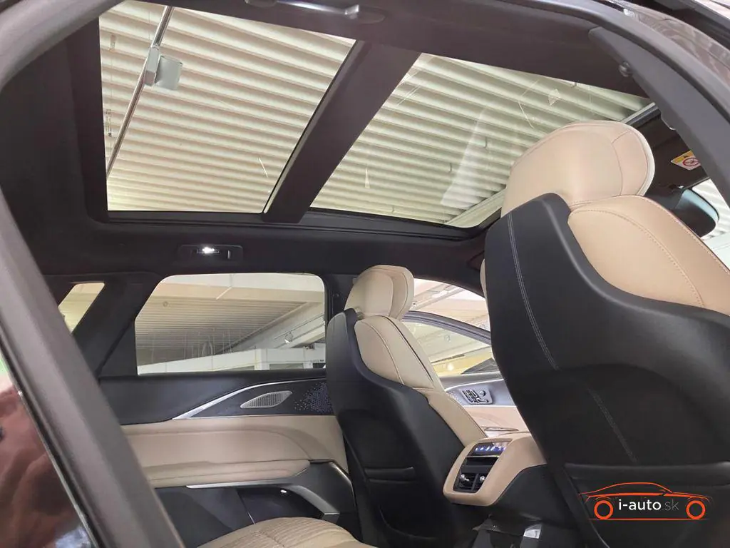 Cadillac LYRIQ 2025 na predaj – fotografia 14